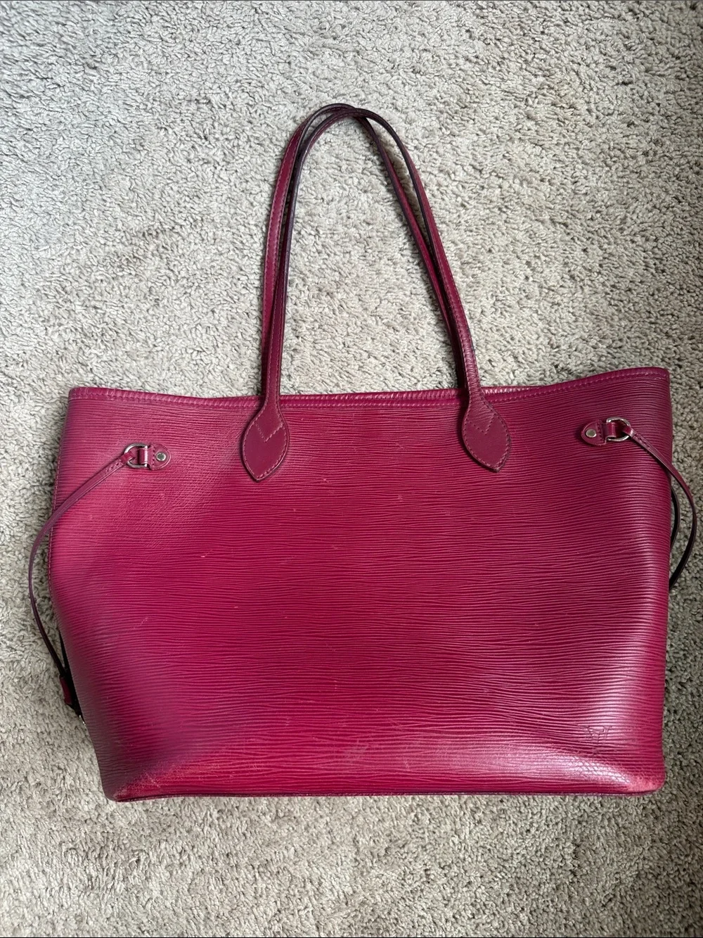 Louis Vuitton Red Epi Leather Neverfull Tote with pouchette - Picture 2 of 10